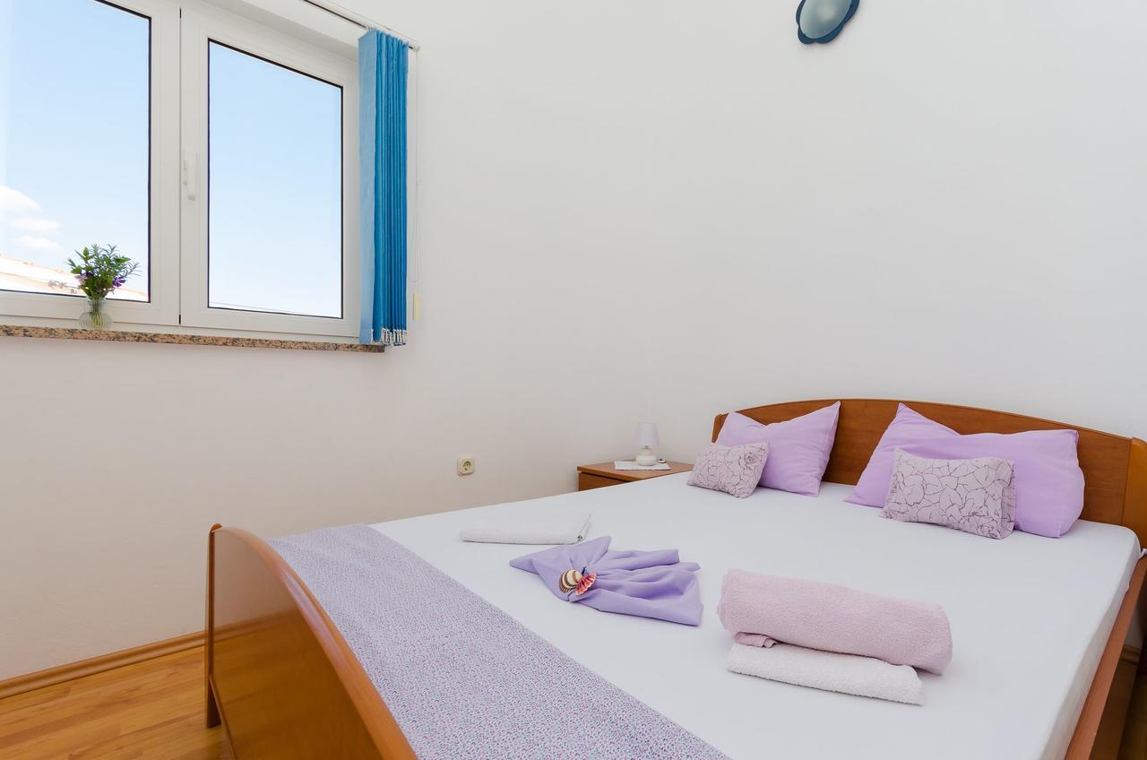 Apartments Krunoslav Punat Exterior photo